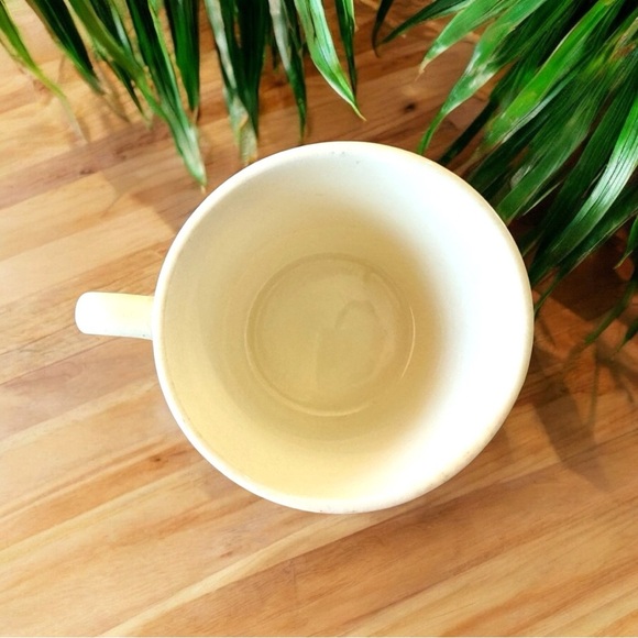 VINTAGE Circus-Themed Mug - Bear on Giraffe & Clown with Drum - Picture 7 of 11